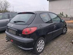 Schwarz Gebraucht 2004 Peugeot 206 Kleinwagen | 350 € (Guter Preis)