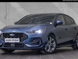 Blau Gebraucht 2024 Ford Focus ST-Line X Limousine | 26.190 € (Superpreis)