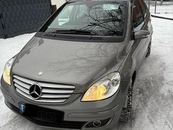 Grau Gebraucht 2007 Mercedes 170 Limousine | 3.800 € (Fairer Preis)