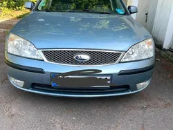 Blau Gebraucht 2003 Ford Mondeo Kombi | 1.400 € (Fairer Preis)