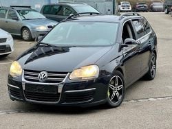 Schwarz Gebraucht 2008 VW Golf V Sportline Kombi | 2.980 € (Guter Preis)