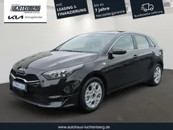 Weiß Neu 2025 Kia Ceed Vision Limousine | 22.950 € (Guter Preis)