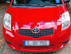 Rot Gebraucht 2006 Toyota Yaris Kleinwagen | 1.500 € (Fairer Preis)