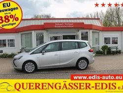 Silber Gebraucht 2016 Opel Zafira Van / Kleinbus | 9.600 € (Guter Preis)