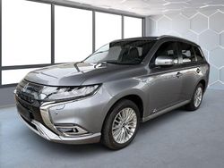 Grau Gebraucht 2020 Mitsubishi Outlander P-HEV SUV | 17.950 € (Guter Preis)