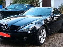 Schwarz Gebraucht 2006 Mercedes SLK200 Cabrio | 8.200 €