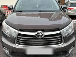 Grau Gebraucht 2014 Toyota Highlander SUV | 28.500 €