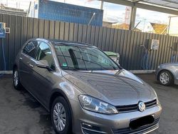 Grau Gebraucht 2013 VW Golf VII Comfortline Limousine | 9.900 € (Fairer Preis)