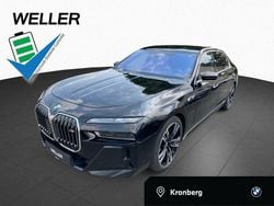 Schwarz Gebraucht 2024 BMW M760e Sport Line Limousine | 108.888 € (Guter Preis)