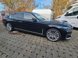 Schwarz Gebraucht 2019 BMW 745L Limousine | 53.900 €