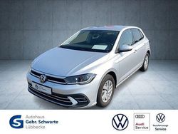 Silber Gebraucht 2023 VW Polo Style Limousine | 21.690 € (Fairer Preis)