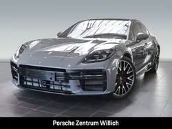Porsche Panamera 4