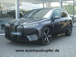Grau Gebraucht 2023 BMW iX Sport Line SUV | 68.900 € (Guter Preis)