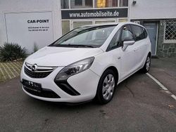 Schneeweiss/summitwhite/arctic Gebraucht 2015 Opel Zafira Tourer Design Edition Van / Kleinbus | 9.999 € (Fairer Preis)