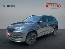 Grau met. Gebraucht 2020 Skoda Karoq SportLine SUV | 21.450 € (Superpreis)