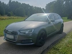 Grau Gebraucht 2018 Audi A4 Sport Kombi | 18.700 € (Guter Preis)