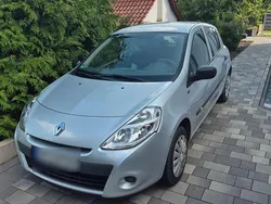 Silber Gebraucht 2012 Renault Clio IV Expression Kleinwagen | 3.000 € (Superpreis)
