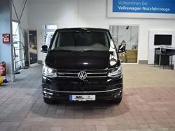 Schwarz Gebraucht 2018 VW T6 Highline Van | 39.990 € (Superpreis)