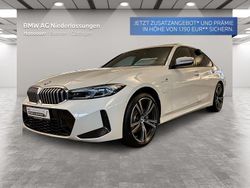 Weiß Gebraucht 2024 BMW 330e M Sport Limousine | 46.700 € (Fairer Preis)