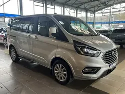 Silber Gebraucht 2023 Ford Tourneo Custom Titanium X Van / Kleinbus | 37.500 € (Superpreis)