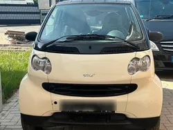 Weiß Gebraucht 2002 Smart ForTwo Coupé Kleinwagen | 1.000 € (Guter Preis)