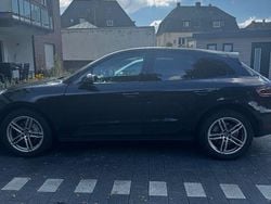 Schwarz Gebraucht 2015 Porsche Macan S SUV | 27.999 € (Fairer Preis)