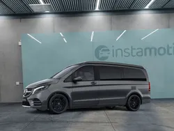 Grau Gebraucht 2021 Mercedes V300 Van / Kleinbus | 69.250 €