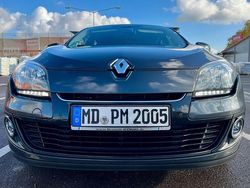 Grau Gebraucht 2013 Renault Mégane III Initiale Paris Limousine | 5.999 € (Fairer Preis)