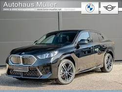 Schwarz Neu 2025 BMW iX2 M Sport SUV | 50.590 € (Guter Preis)