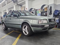 Grün Gebraucht 1992 Audi 80 Limousine | 3.250 €