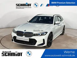 Weiß Gebraucht 2024 BMW 330e M Sport Kombi | 42.990 € (Guter Preis)