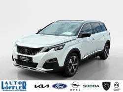 Lack weiss perlglänzend (weiß) Gebraucht 2020 Peugeot 5008 GT Van / Kleinbus | 24.740 € (Guter Preis)