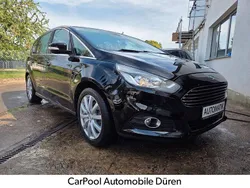 Schwarz Gebraucht 2016 Ford S-MAX Titanium Van / Kleinbus | 11.490 €