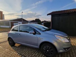 Blau Gebraucht 2010 Opel Corsa Edition Kleinwagen | 3.250 € (Fairer Preis)
