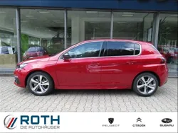Rot Gebraucht 2019 Peugeot 308 Allure Limousine | 16.490 € (Etwas zu teuer)