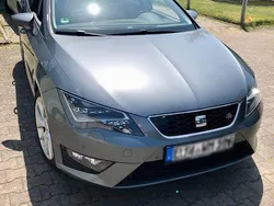 Grau Gebraucht 2016 Seat Leon FR Limousine | 11.500 € (Fairer Preis)