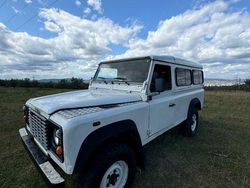 Weiß Gebraucht 2002 Land Rover Defender SUV | 17.900 € (Fairer Preis)