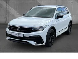 Weiß (metallic) Gebraucht 2022 VW Tiguan R-line SUV | 32.990 € (Fairer Preis)