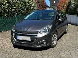 Grau Gebraucht 2019 Peugeot 208 Active Kleinwagen | 7.900 € (Superpreis)
