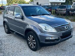 Grau Gebraucht 2014 Ssangyong (KGM) Rexton Crystal SUV | 6.980 €