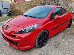 Rot Gebraucht 2008 Peugeot 207 CC Sport Cabrio | 6.499 €
