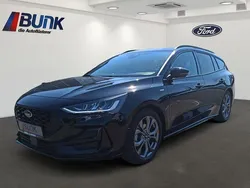 Agate black Gebraucht 2024 Ford Focus ST-Line Limousine | 27.980 € (Etwas zu teuer)
