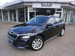 Black magic perleffekt (schwarz), perleffekt Gebraucht 2019 Skoda Kamiq Style SUV | 19.690 € (Fairer Preis)