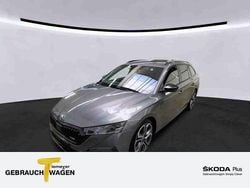 Grau Gebraucht 2022 Skoda Octavia RS Kombi | 31.850 € (Fairer Preis)
