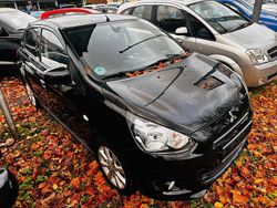 Schwarz Gebraucht 2014 Mitsubishi Space Star Kleinwagen | 6.900 € (Fairer Preis)