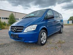 Blau Gebraucht 2011 Mercedes Vito Van / Kleinbus | 10.777 € (Fairer Preis)