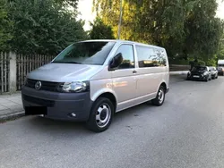 Grau Gebraucht 2011 VW T5 Van | 19.500 € (Fairer Preis)