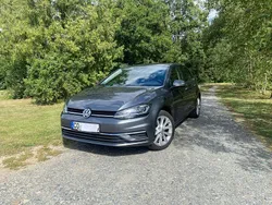 Grau Gebraucht 2017 VW Golf VII Sound Limousine | 15.999 € (Teuer)