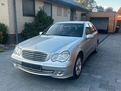 Silber Gebraucht 2004 Mercedes C180 Limousine | 4.950 € (Etwas zu teuer)
