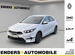 Weiss Gebraucht 2025 Kia Ceed Kleinwagen | 26.980 € (Fairer Preis)